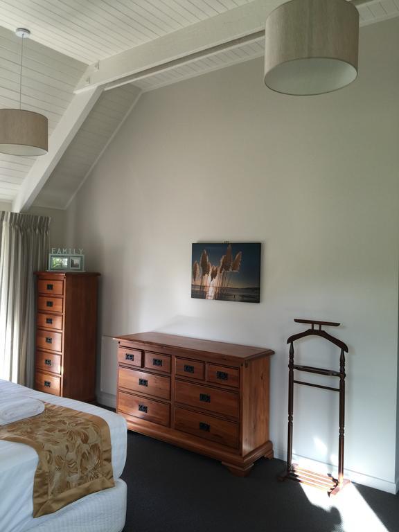 Rhododendron Garden Hotel Christchurch Bilik gambar
